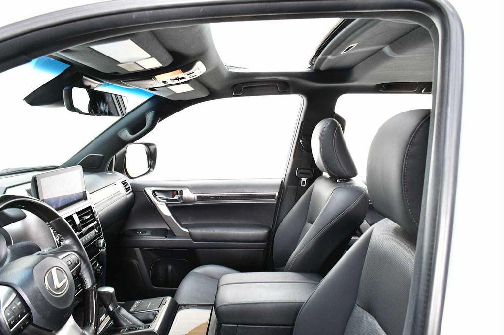 used 2022 Lexus GX 460 car, priced at $44,900