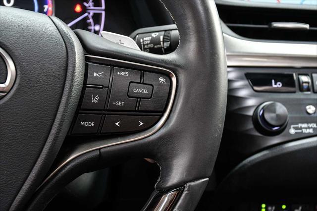 used 2019 Lexus ES 350 car, priced at $31,998