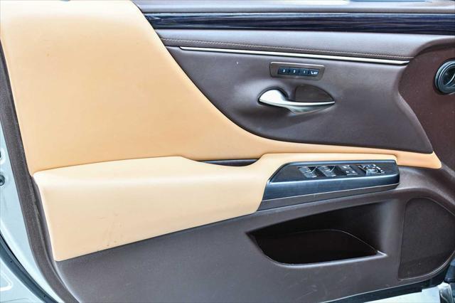 used 2021 Lexus ES 350 car, priced at $39,998