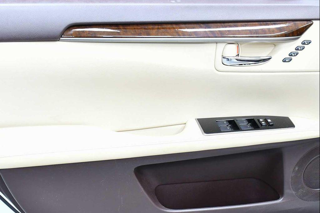 used 2017 Lexus ES 350 car, priced at $24,988