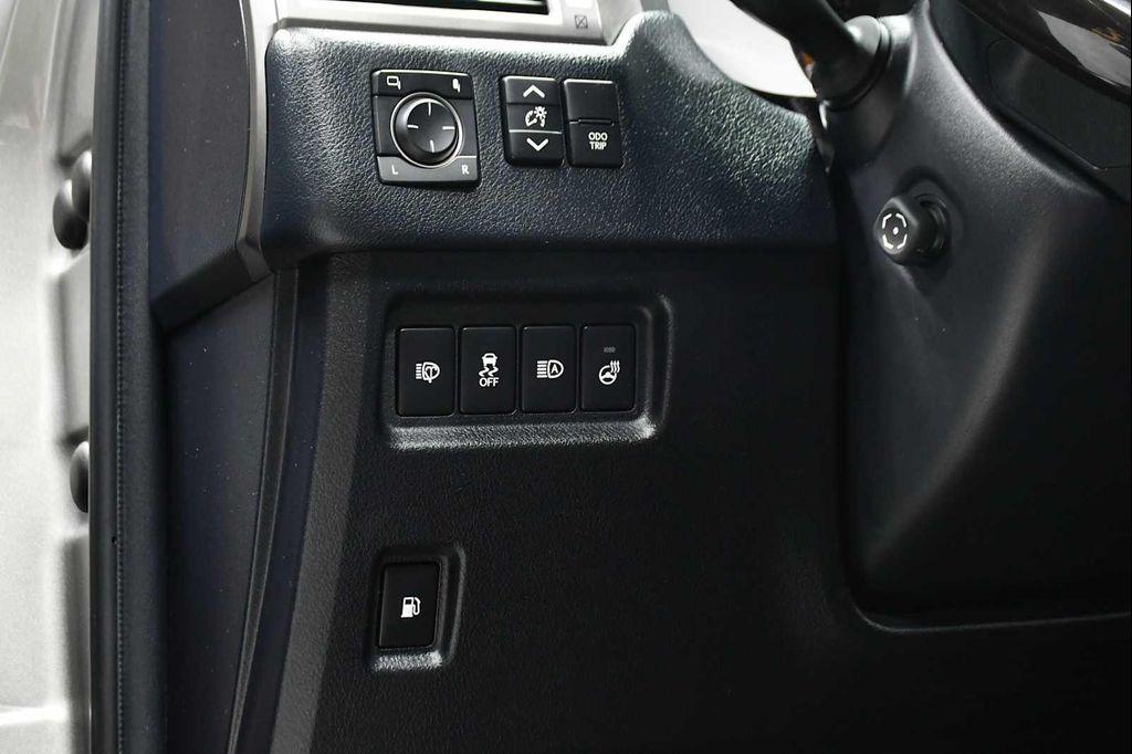 used 2022 Lexus GX 460 car, priced at $49,988