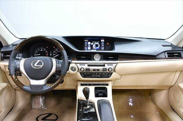 used 2014 Lexus ES 350 car, priced at $18,488