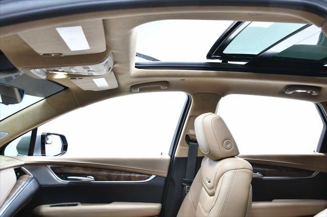 used 2024 Cadillac XT5 car, priced at $49,998