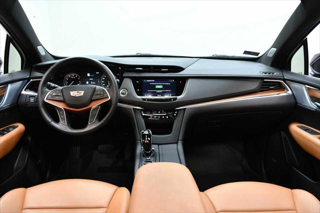 used 2024 Cadillac XT5 car, priced at $48,998