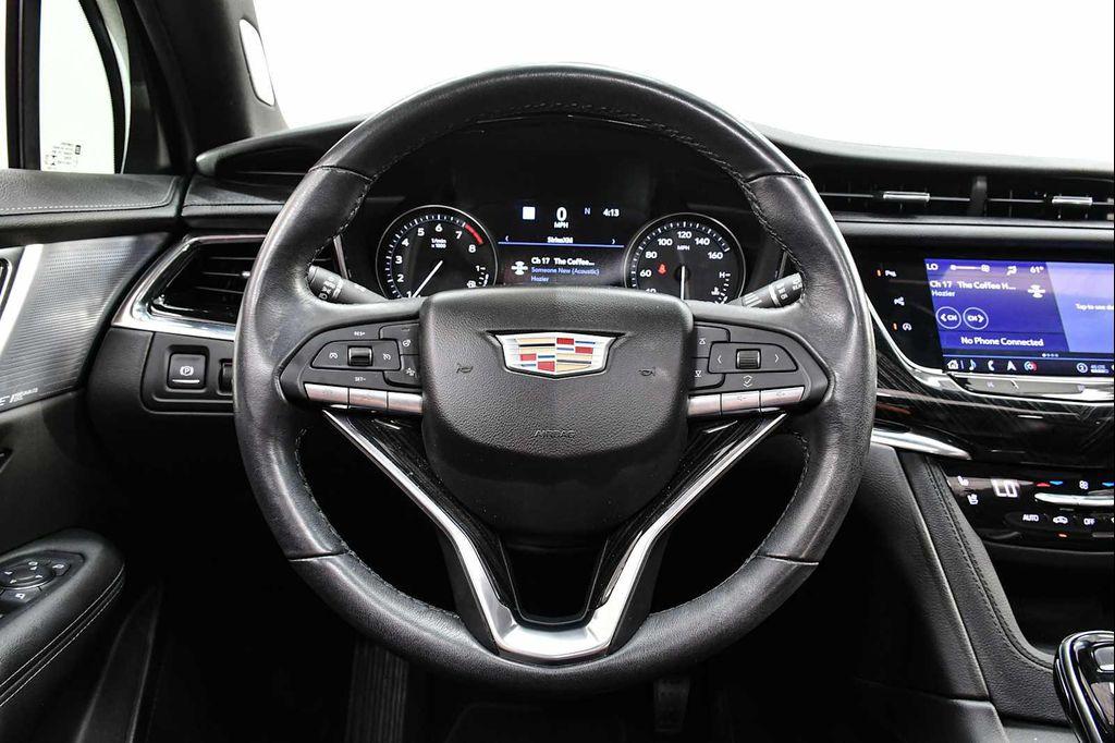used 2020 Cadillac XT6 car, priced at $22,900
