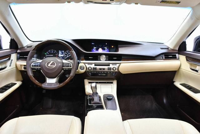 used 2018 Lexus ES 350 car, priced at $29,388