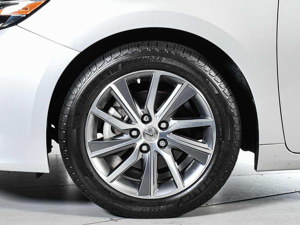 used 2016 Lexus ES 300h car, priced at $25,998