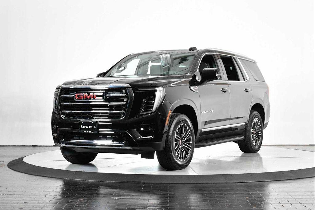 used 2025 GMC Yukon car, priced at $69,988