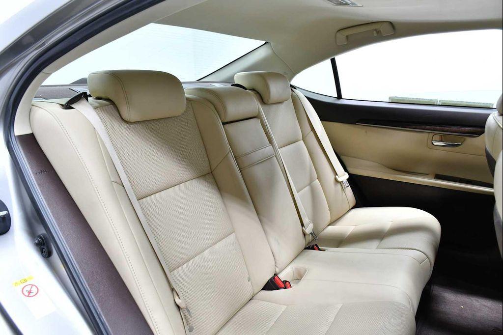 used 2016 Lexus ES 350 car, priced at $17,788