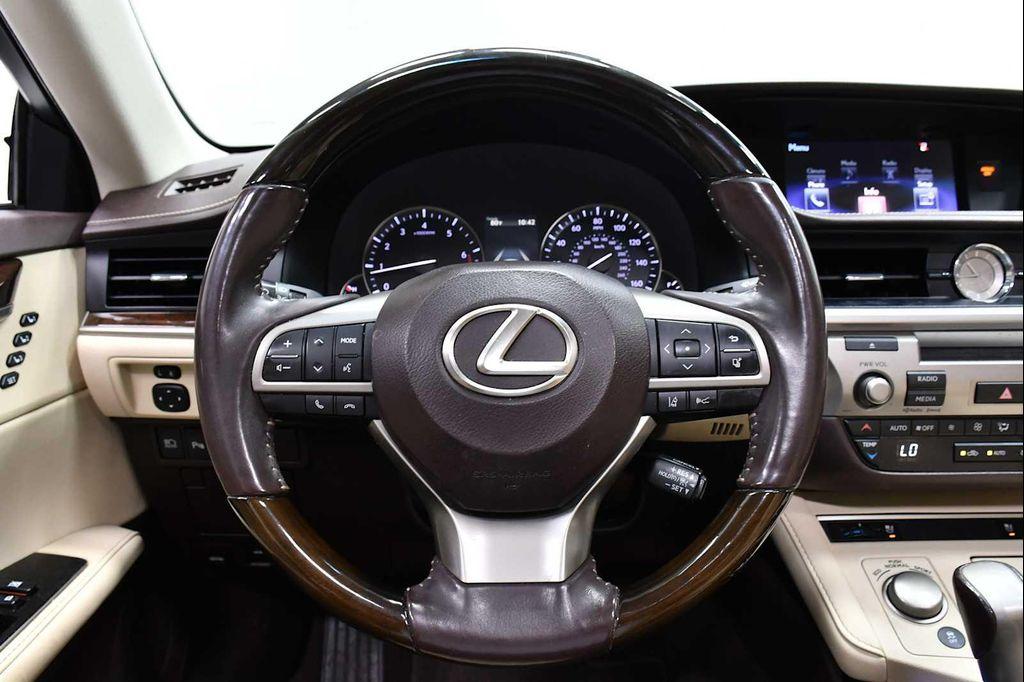 used 2016 Lexus ES 350 car, priced at $17,788