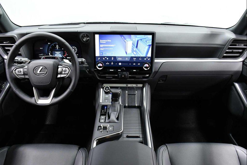 used 2025 Lexus GX 550 car, priced at $105,998