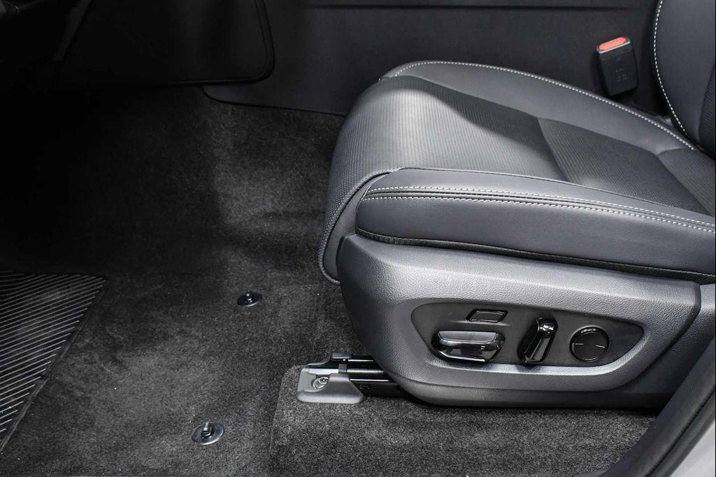 used 2025 Lexus GX 550 car, priced at $105,998