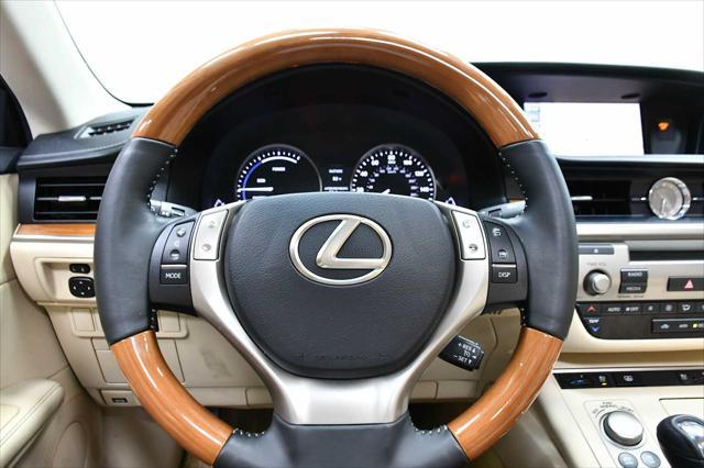used 2013 Lexus ES 300h car, priced at $17,998