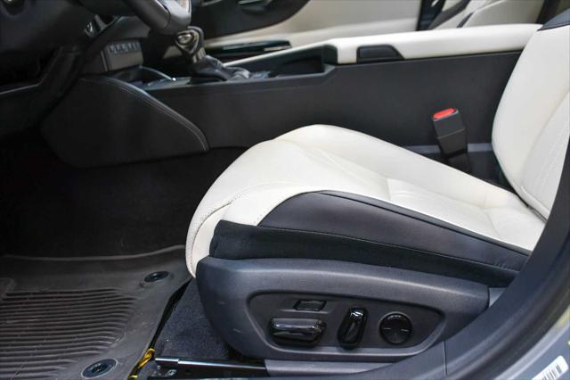 used 2024 Lexus ES 350 car, priced at $55,998