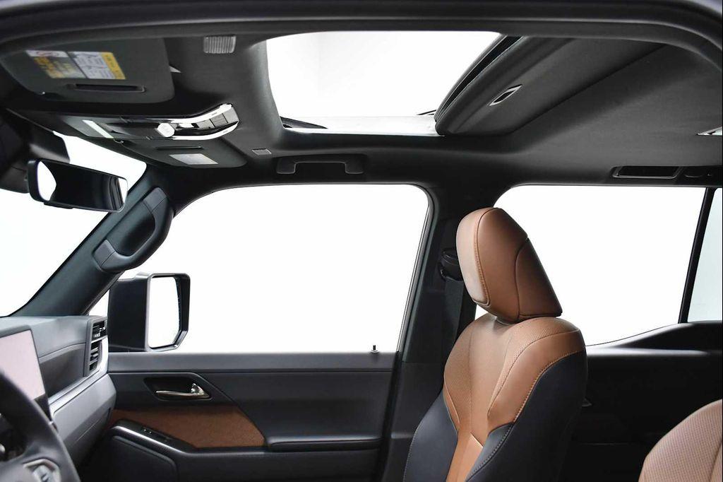 used 2025 Lexus GX 550 car, priced at $93,998