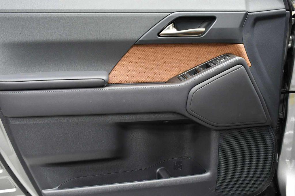 used 2025 Lexus GX 550 car, priced at $93,998