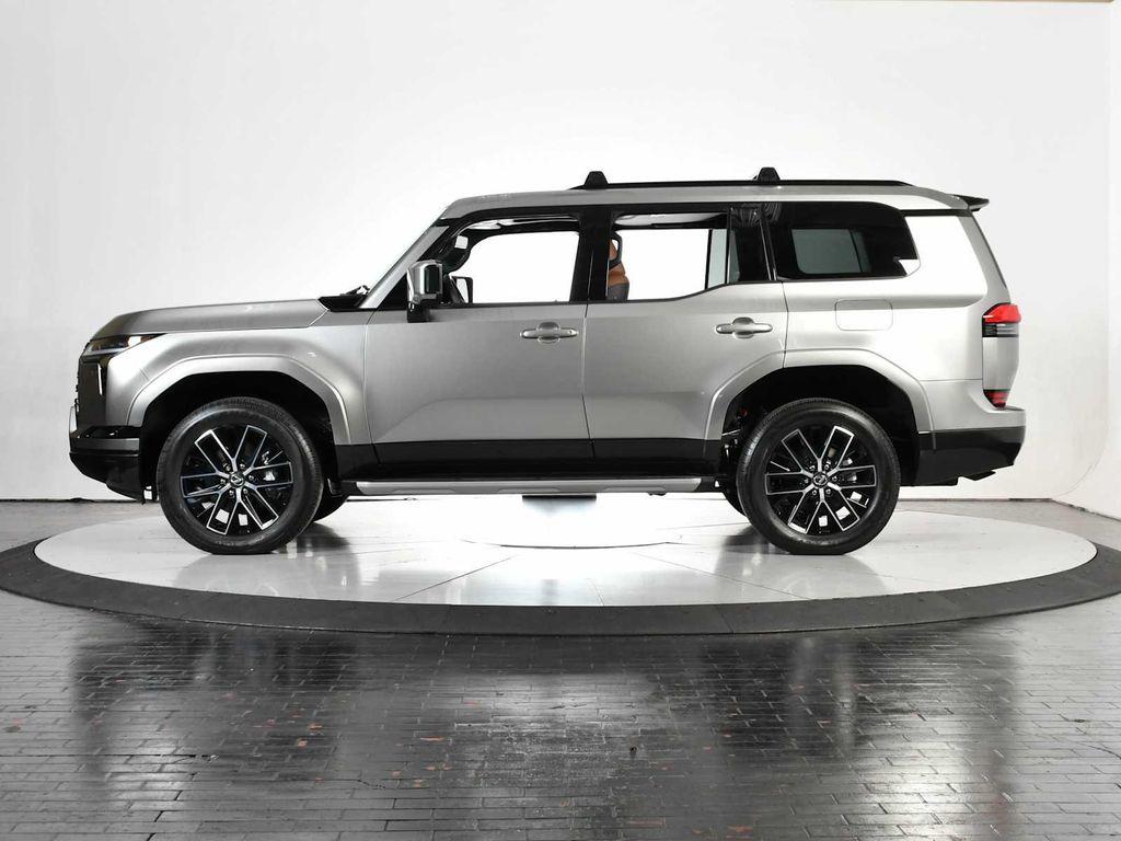 used 2025 Lexus GX 550 car, priced at $93,998