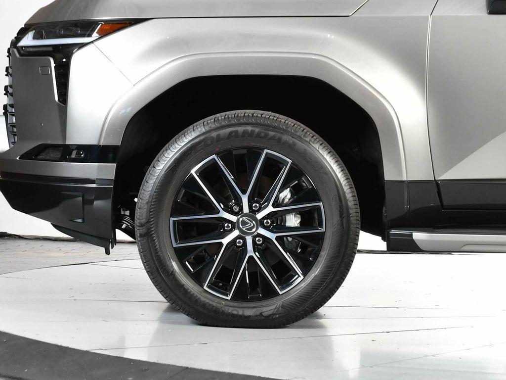 used 2025 Lexus GX 550 car, priced at $93,998