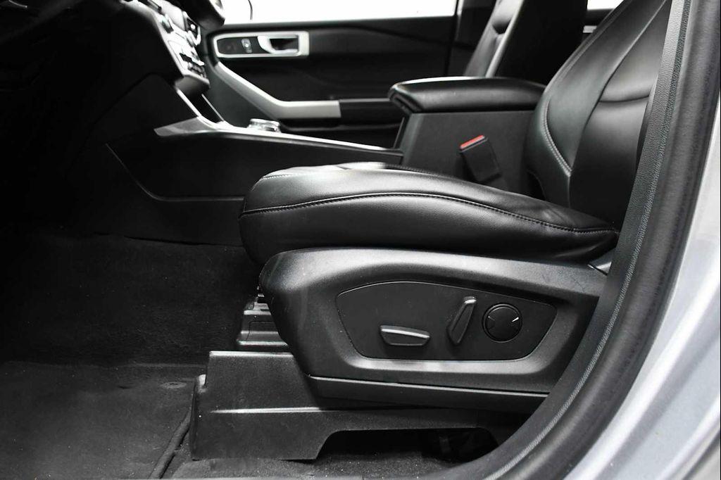 used 2022 Ford Explorer car, priced at $28,888