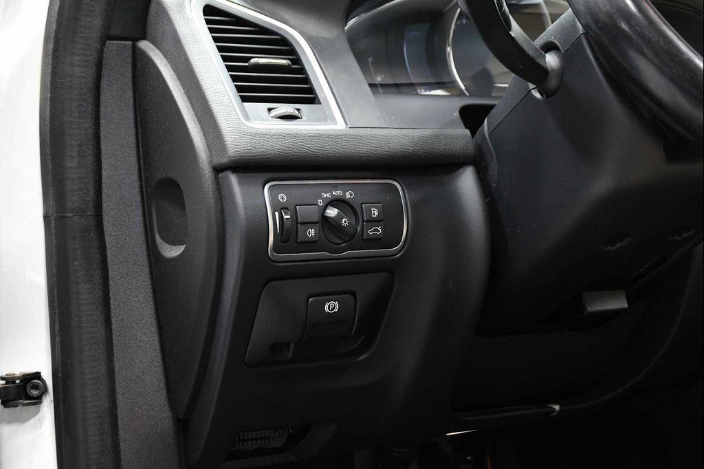 used 2016 Volvo XC60 car, priced at $17,998