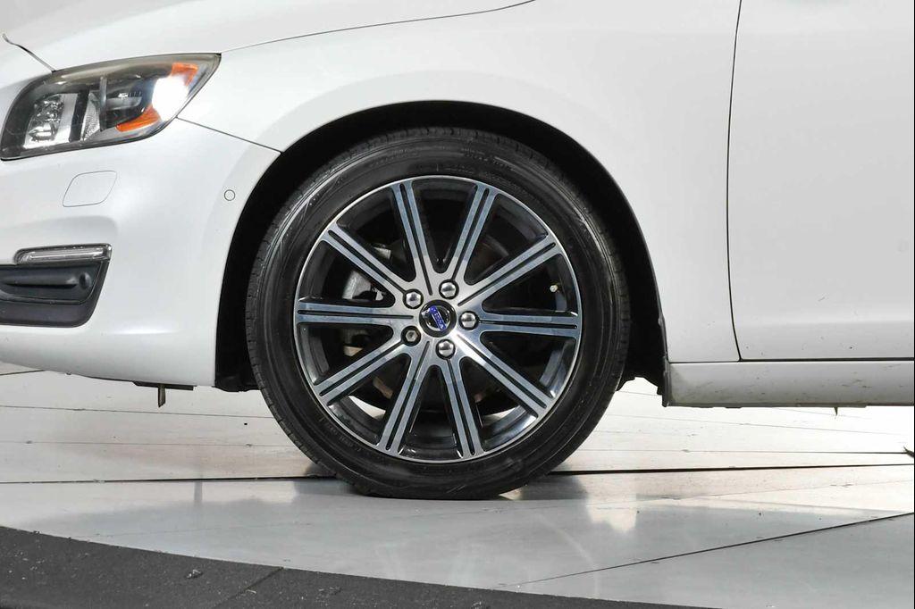 used 2016 Volvo S60 Inscription car, priced at $15,998