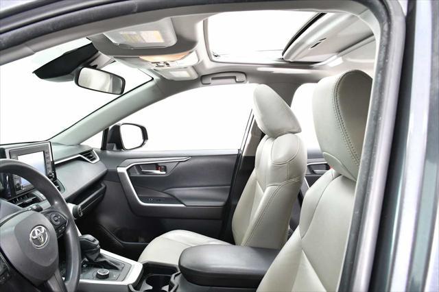 used 2020 Toyota RAV4 Hybrid car, priced at $27,998