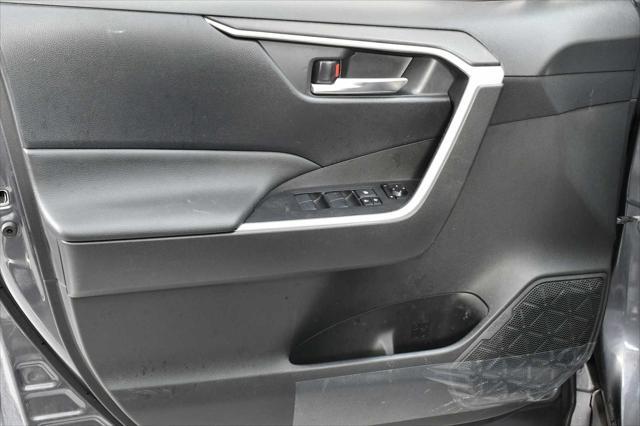 used 2020 Toyota RAV4 Hybrid car, priced at $27,998