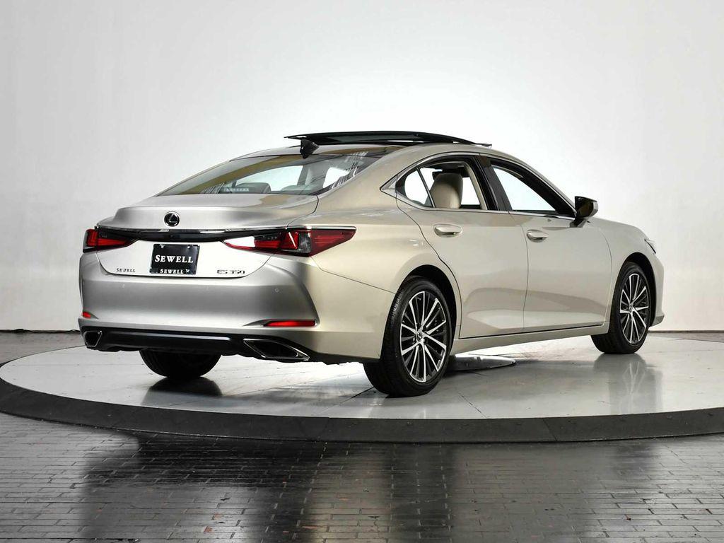 used 2025 Lexus ES 350 car, priced at $49,998