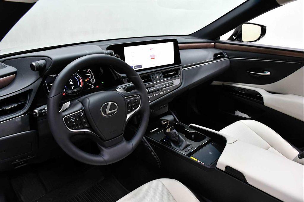 used 2025 Lexus ES 350 car, priced at $49,998