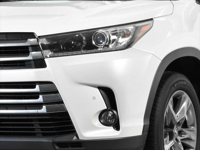 used 2018 Toyota Highlander car, priced at $29,888