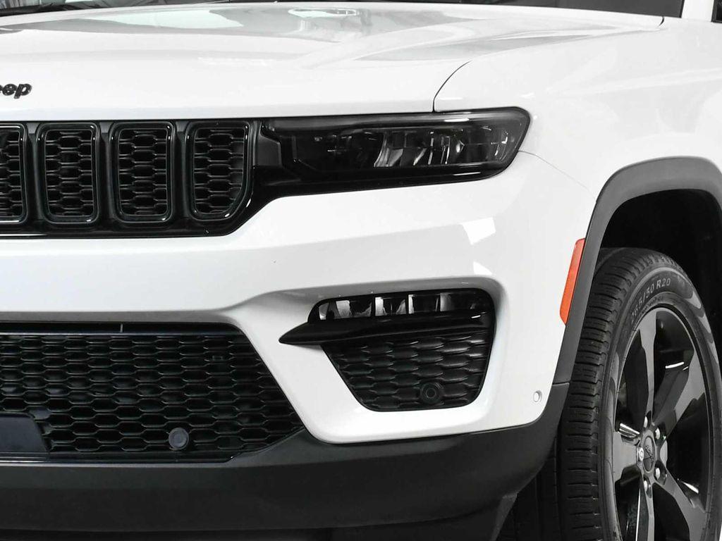 used 2023 Jeep Grand Cherokee car, priced at $32,988