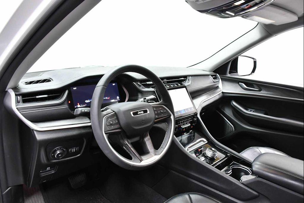 used 2023 Jeep Grand Cherokee car, priced at $32,988