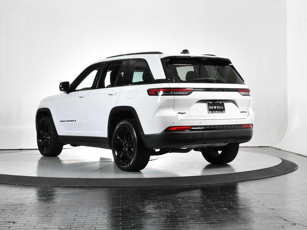 used 2023 Jeep Grand Cherokee car, priced at $32,988