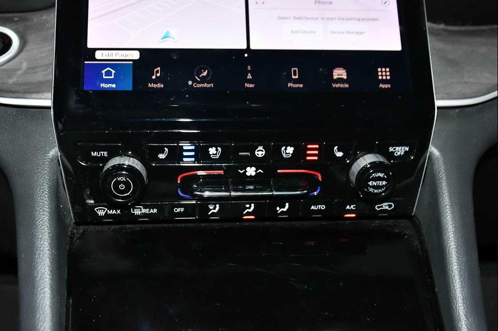 used 2023 Jeep Grand Cherokee car, priced at $32,988