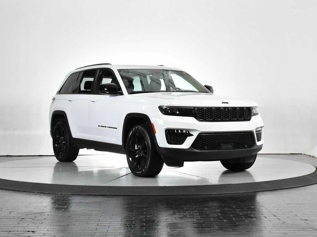 used 2023 Jeep Grand Cherokee car, priced at $32,988