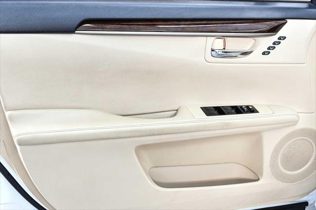 used 2013 Lexus ES 350 car, priced at $16,888