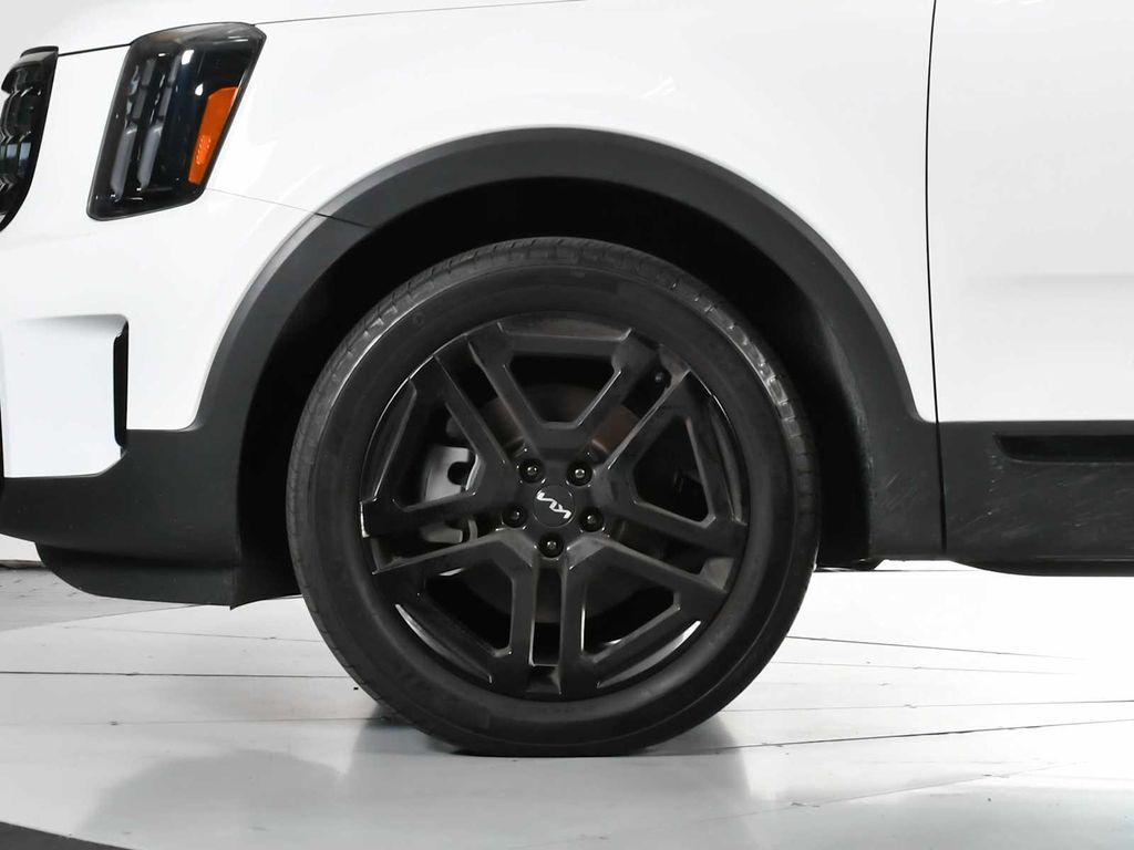 used 2024 Kia Telluride car, priced at $47,888