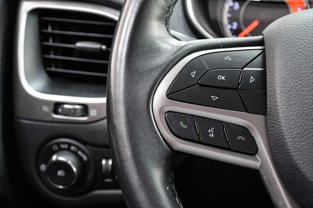 used 2019 Jeep Cherokee car, priced at $17,998