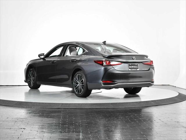 used 2023 Lexus ES 300h car, priced at $49,998