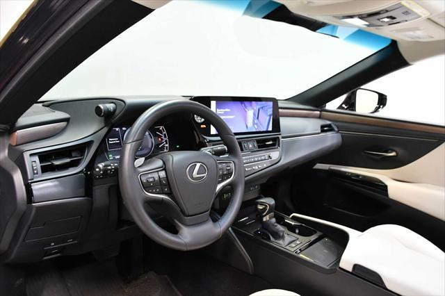 used 2023 Lexus ES 300h car, priced at $49,998