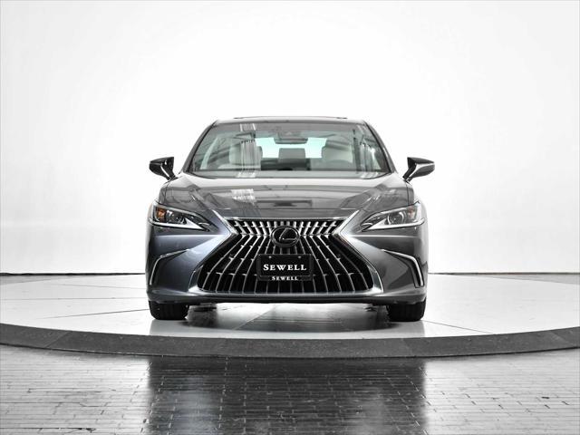 used 2023 Lexus ES 300h car, priced at $49,998