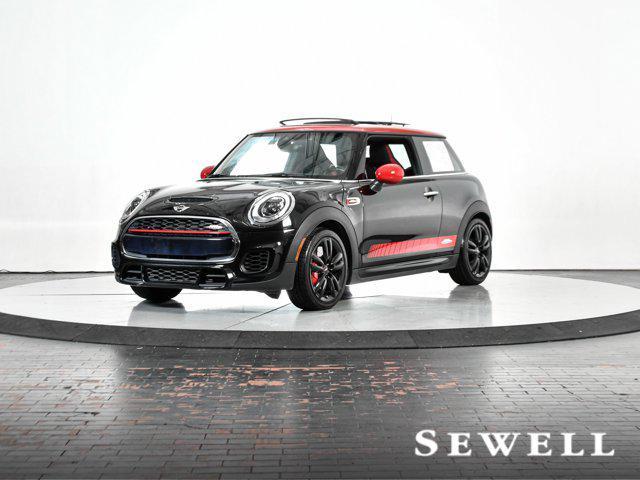 used 2018 MINI Hardtop car, priced at $24,998