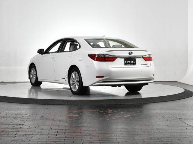 used 2015 Lexus ES 300h car, priced at $20,998