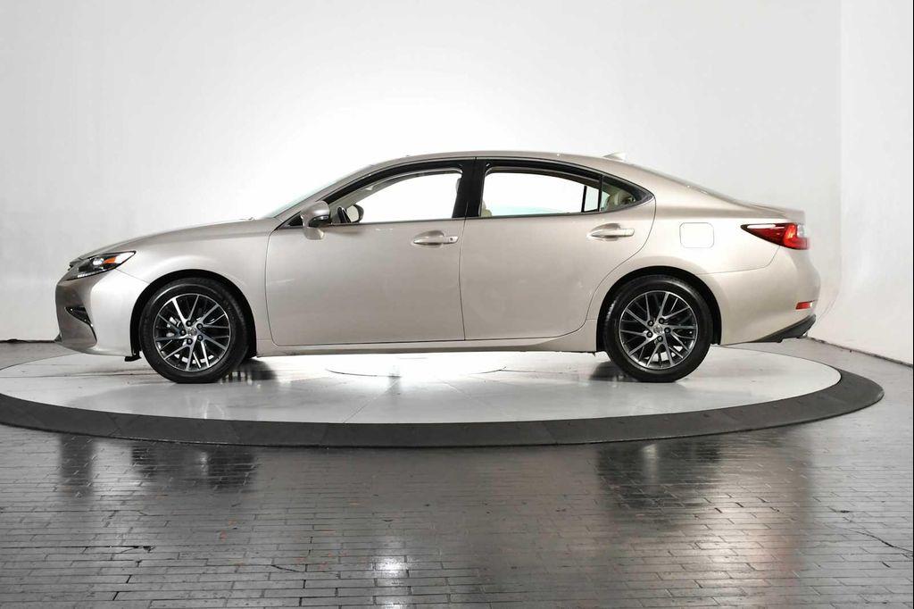 used 2017 Lexus ES 350 car, priced at $21,888