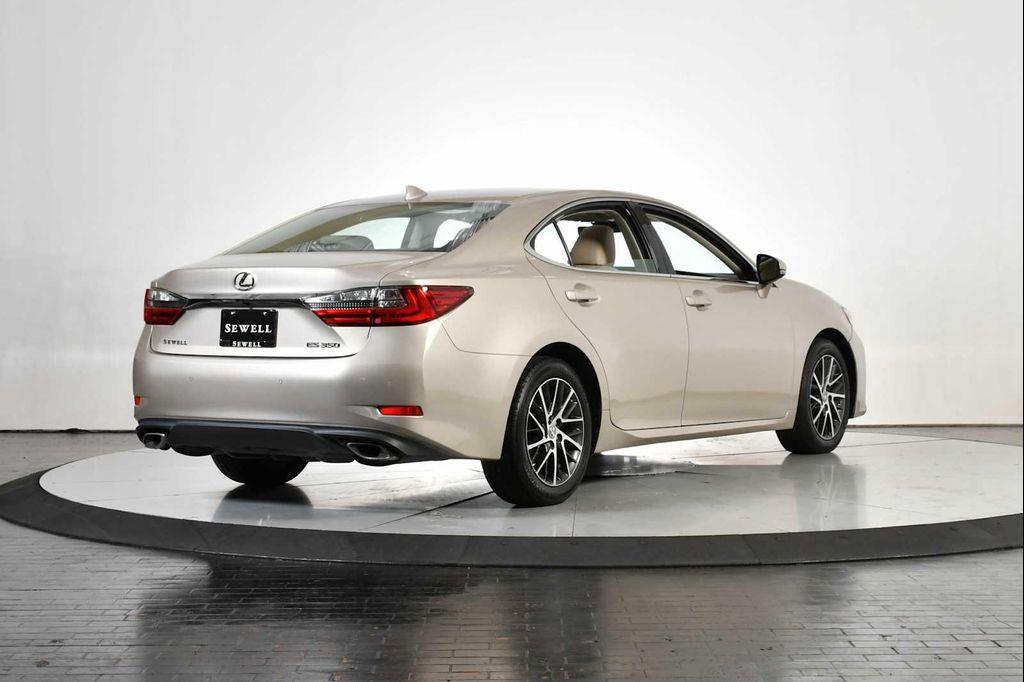 used 2017 Lexus ES 350 car, priced at $21,888