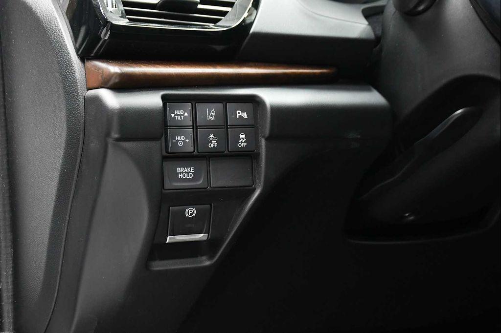 used 2020 Acura RDX car, priced at $27,988