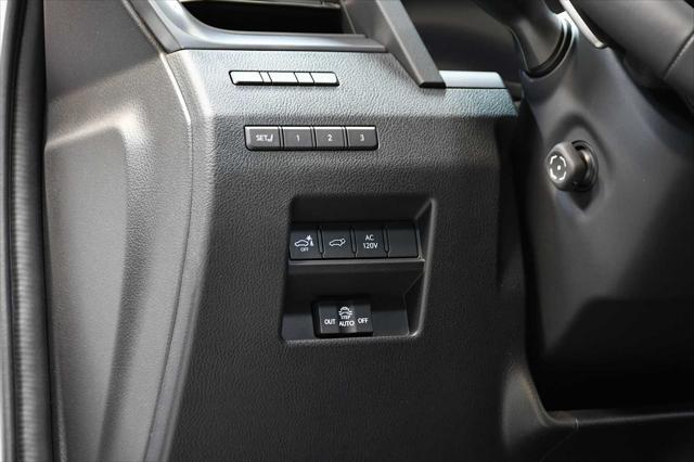 used 2025 Lexus GX 550 car, priced at $107,998