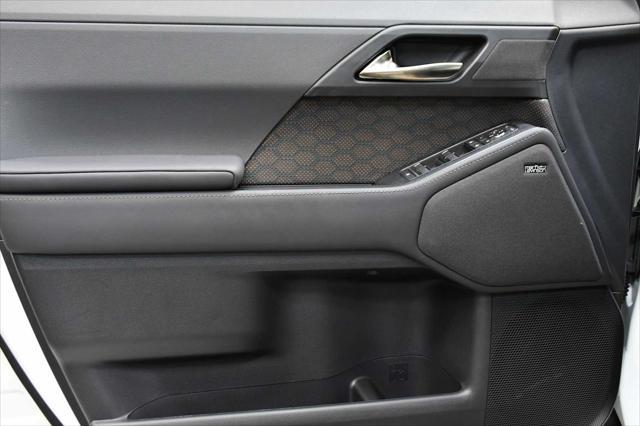 used 2025 Lexus GX 550 car, priced at $107,998