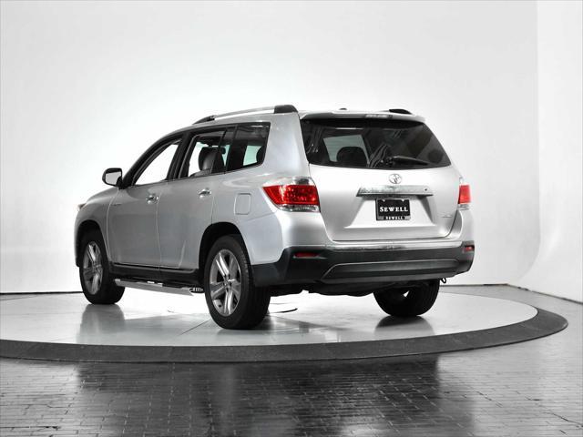 used 2013 Toyota Highlander car, priced at $17,998