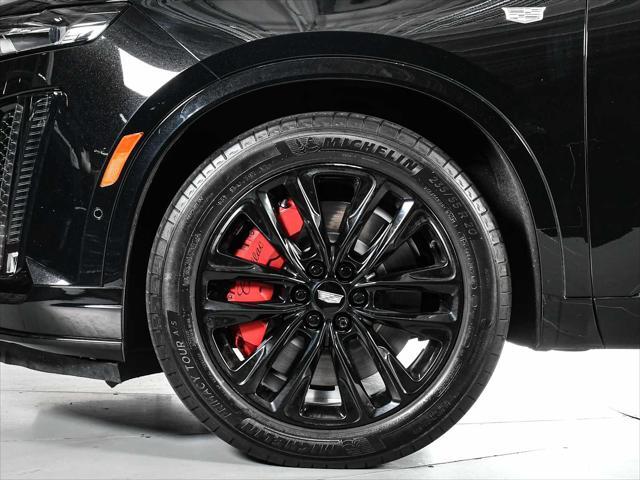 used 2022 Cadillac XT6 car, priced at $39,888